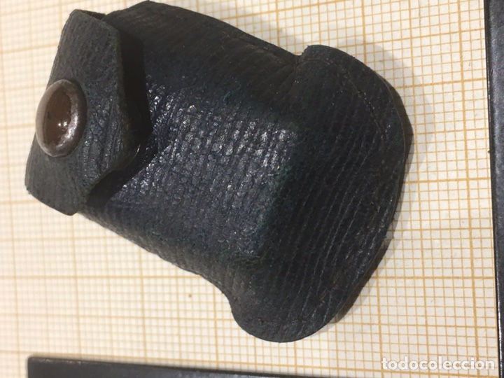 Escriban&iacute;a: Sacapuntas con fundas El Casco metal - Foto 3