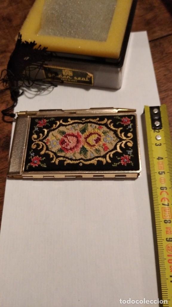 Escriban&iacute;a: ANTIGUA MINIATURA DE LIBRETA CON PORTAMINAS.ein germany - Foto 6