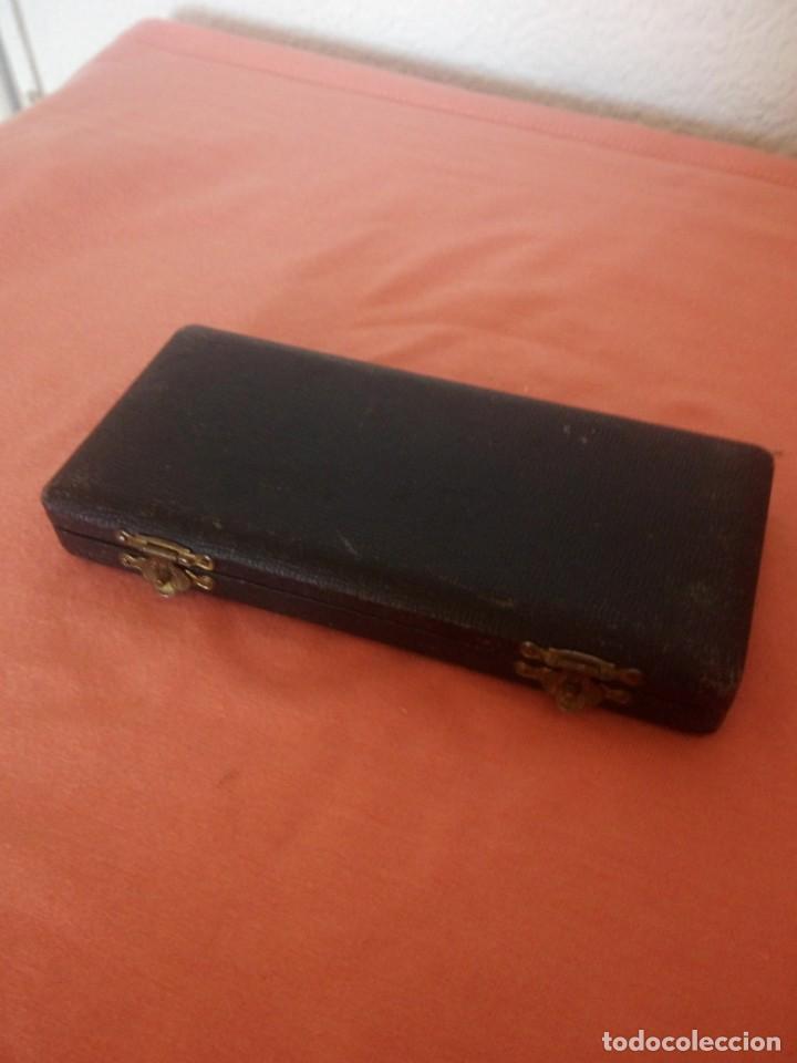 Escriban&iacute;a: Antiguo juego de compases en estuche original. - Foto 2