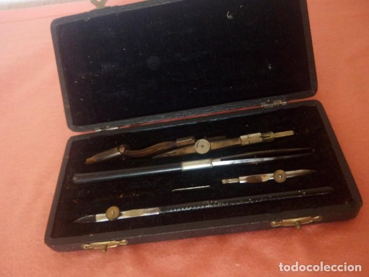 Escriban&iacute;a: Antiguo juego de compases en estuche original. - Foto 5