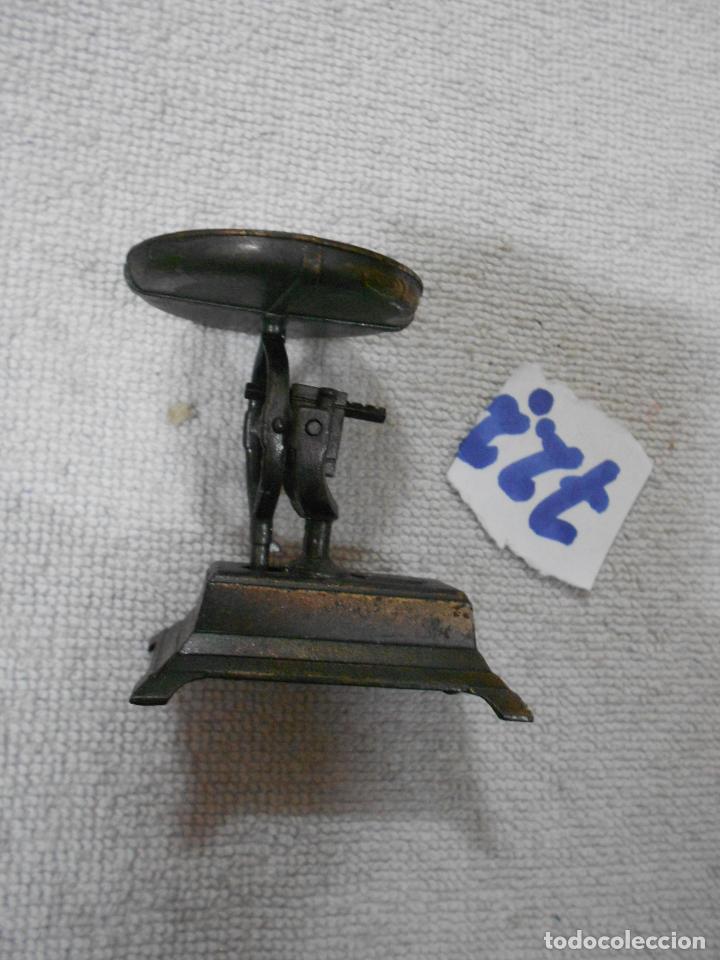Escriban&iacute;a: ANTIGUO AFILADOR PESA - Foto 1