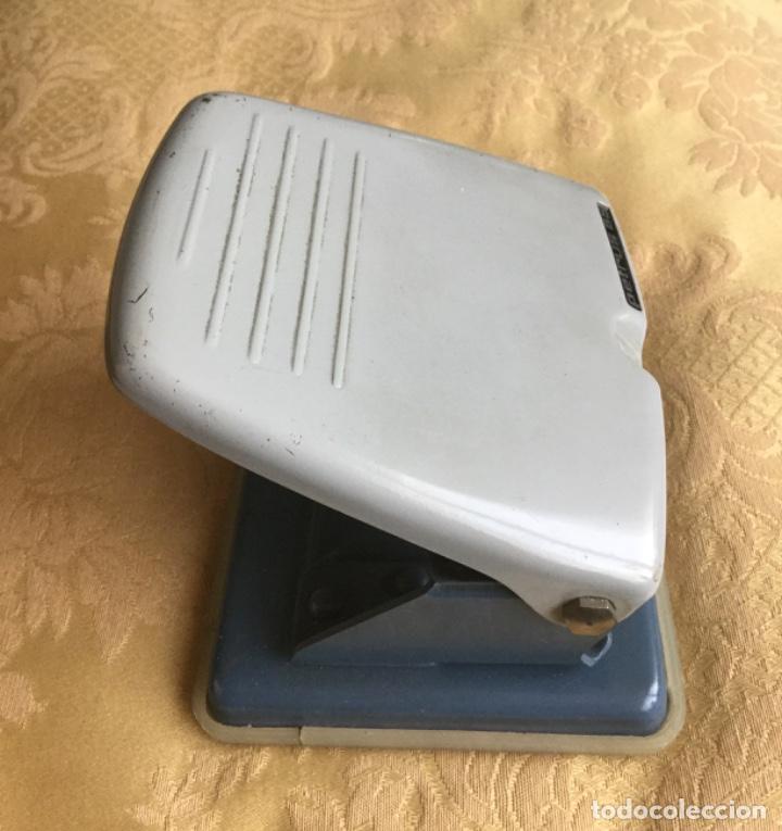 Escriban&iacute;a: PERFORADORA VINTAGE PETRUS 65 - Foto 7