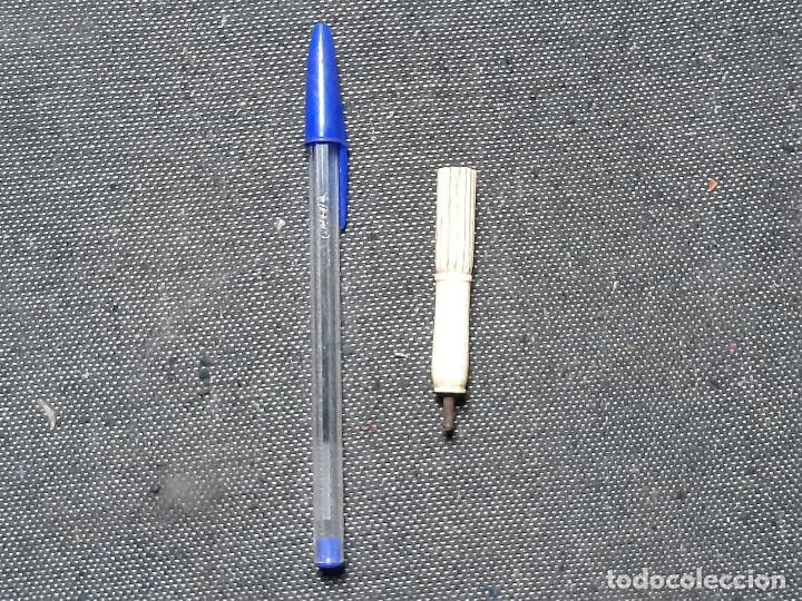 Escriban&iacute;a: Pieza en hueso incompleta. - Foto 2