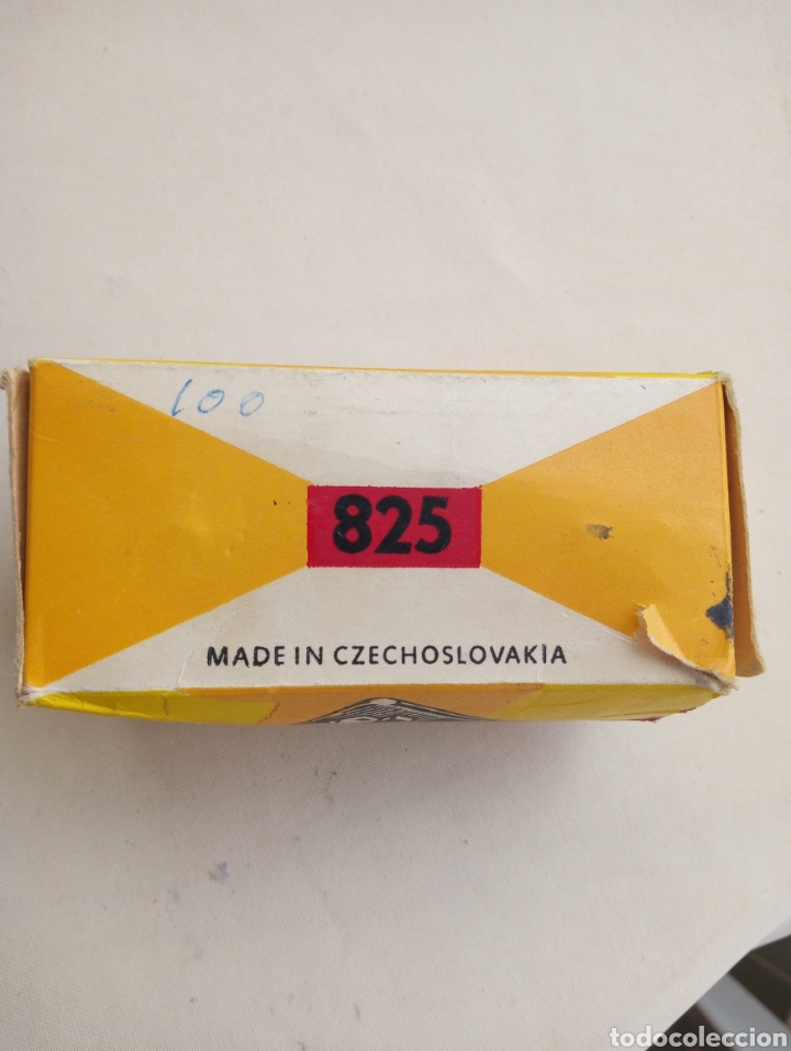 Escriban&iacute;a: **ANTIGUA PERFORADORA HECHA EN CHECOSLOVAKIA ( PRECIO 100 PTAS)** - Foto 4