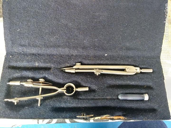 Escriban&iacute;a: Antiguo juego de comp&aacute;s en estuche - Foto 1