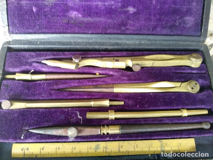 Escriban&iacute;a: Antiguo juego de compas completo en estuche con regla - Foto 2