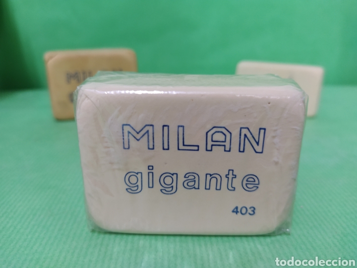 Milan | Goma Gigante 403 | Boketto