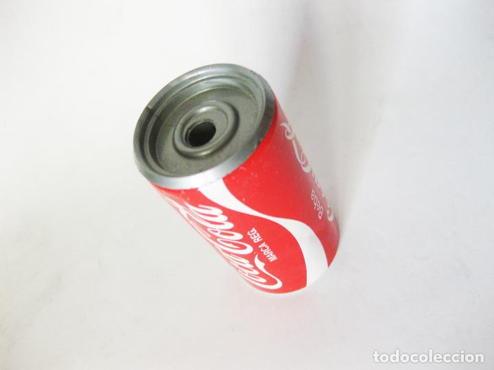 Escriban&iacute;a: SACAPUNTAS EN FORMA DE LATA DE COCA COLA - Foto 2