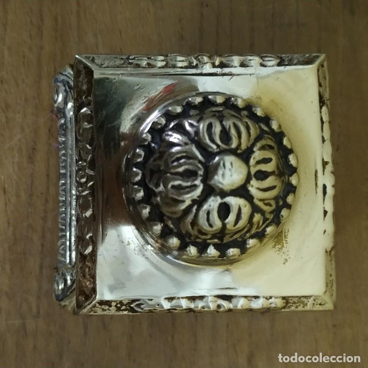 Escriban&iacute;a: Antiguo tintero de bronce - Foto 6