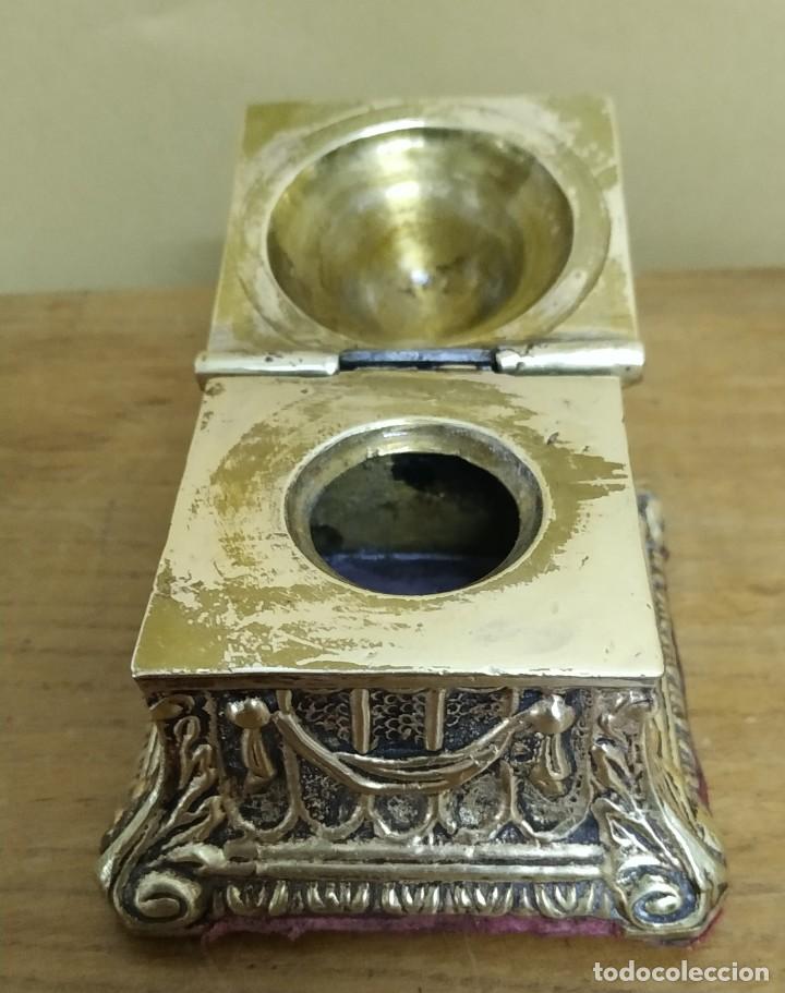Escriban&iacute;a: Antiguo tintero de bronce - Foto 7