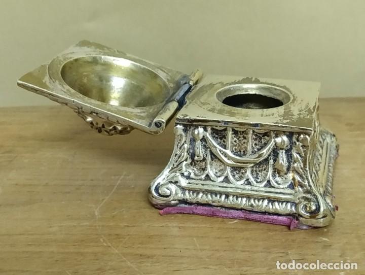Escriban&iacute;a: Antiguo tintero de bronce - Foto 8