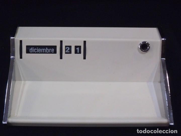 Escriban&iacute;a: ESCRIBAN&Iacute;A - CALENDARIO ( BEIGE ) - Foto 1