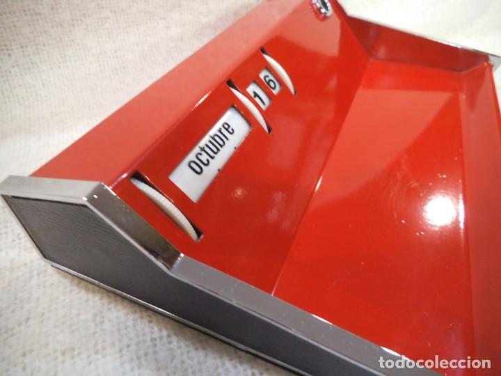 Escriban&iacute;a: ESCRIBANIA - CALENDARIO ( ROJO ) - Foto 3