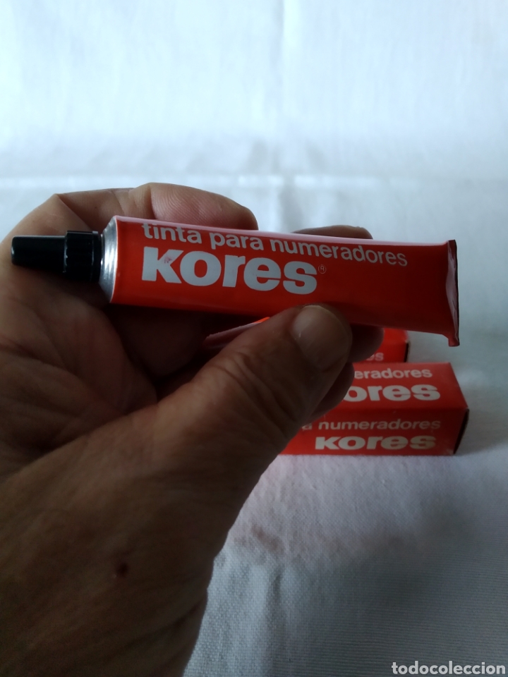 Escriban&iacute;a: DOS BOTES DE TINTA ROJA PARA NUMERADORES KORES - Foto 2