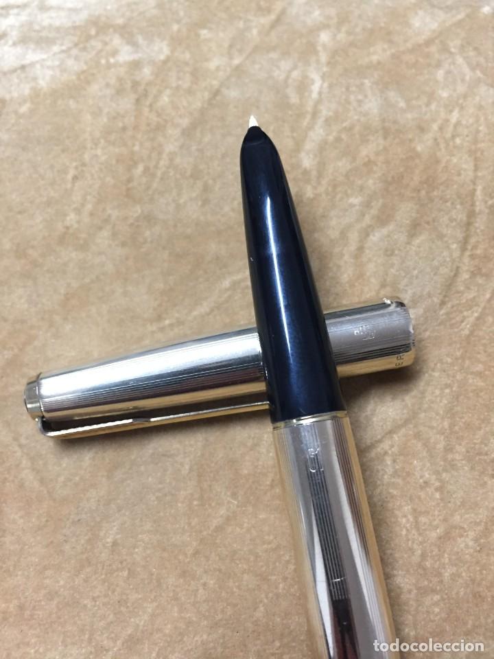 Escriban&iacute;a: Parker 61 Custom Insignia - Foto 6
