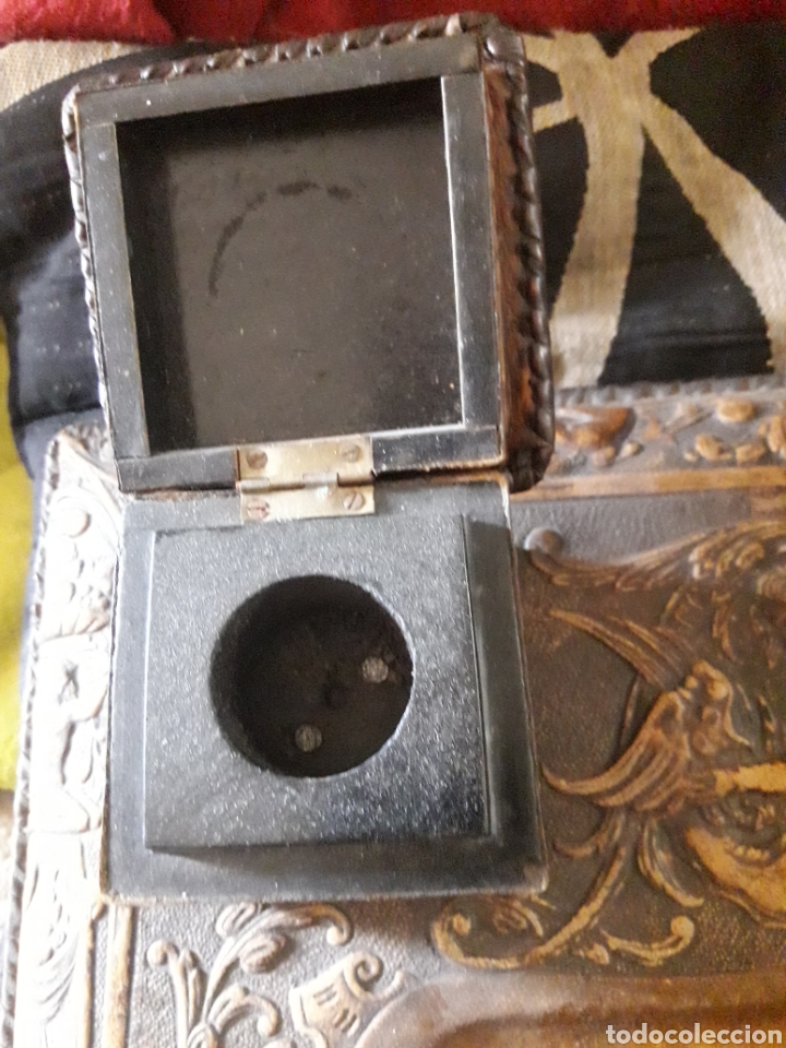 Escriban&iacute;a: Antigua escribania de cuero repujado - Foto 7