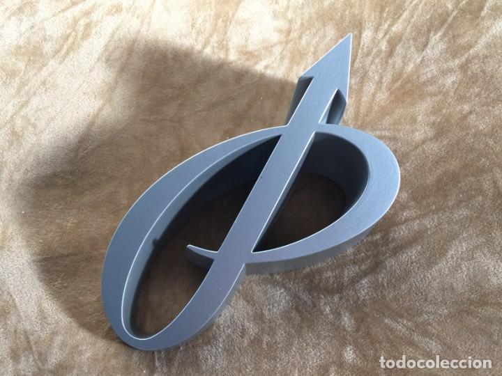 Escriban&iacute;a: S&iacute;mbolo - Parker &rdquo;P&rdquo; - Foto 1