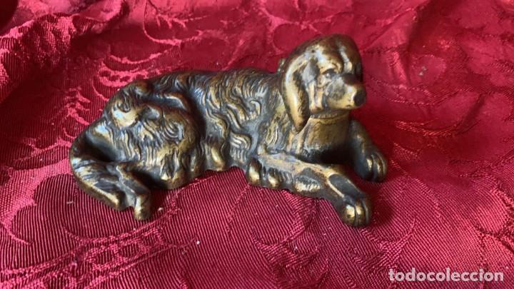 Escriban&iacute;a: TINTERO ANTIGUO DE LATON CON FORMA DE PERRO DE 15 CMS. DE LARGO - Foto 1