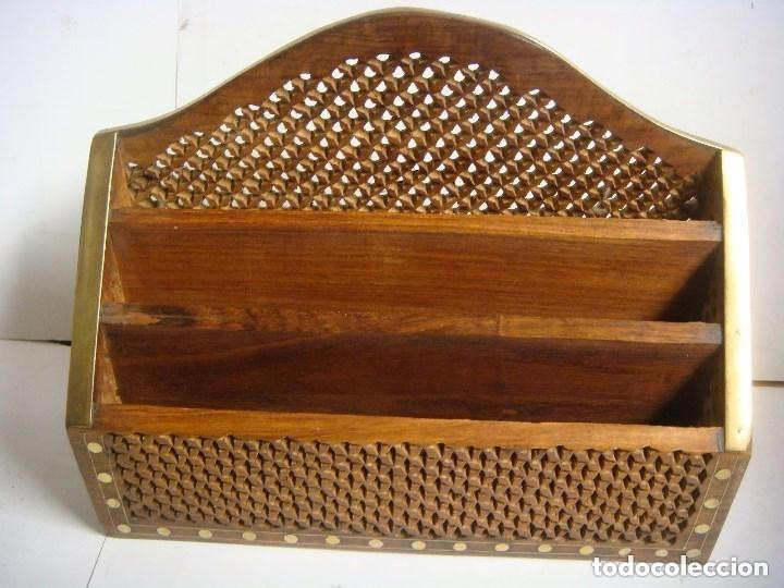 Escriban&iacute;a: SECRETER EN MADERA CON DIBUJO CALADO - Foto 2