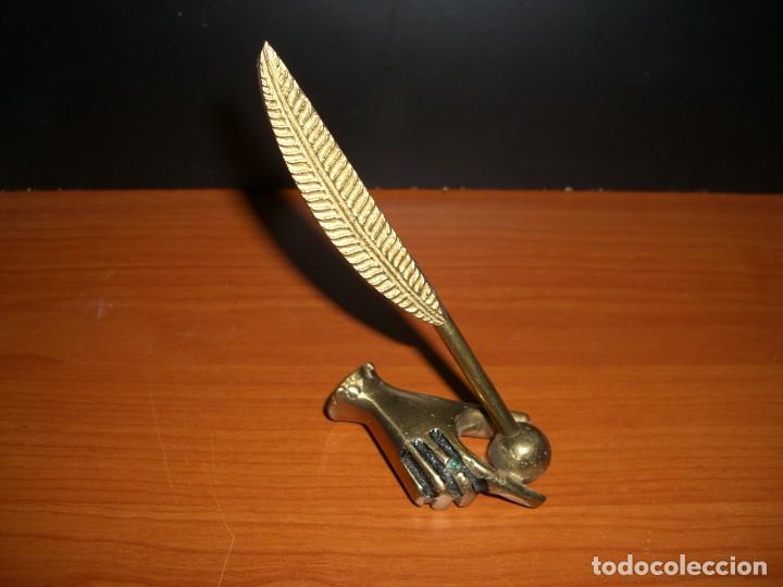 Escriban&iacute;a: PISAPAPELES SOPORTE PARA PLUMA. - Foto 1