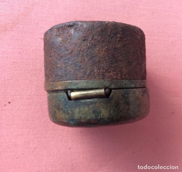 Escriban&iacute;a: ANTIGUO TINTERO DE VIAJE. MARCADO ANCLA - Foto 9