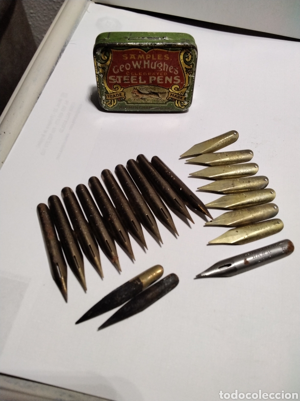 Escriban&iacute;a: Caja de plumillas BIRMINGHAM con veinte plumas variadas - Foto 2