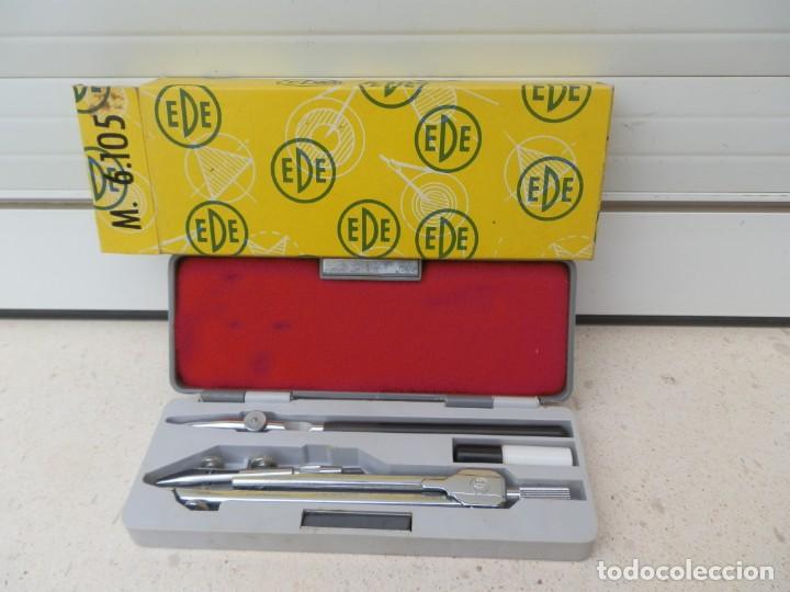 Escriban&iacute;a: Juego de comp&aacute;s y tiral&iacute;neas EDE Modelo 6.105 - Foto 1