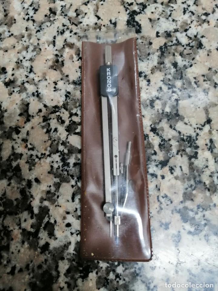 Escriban&iacute;a: ANTIGUO COMPAS KRONOS - Foto 1