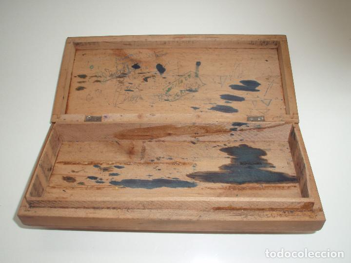 Escriban&iacute;a: PLUMIER DE MADERA. PINTADO. CERVANTES. - Foto 10