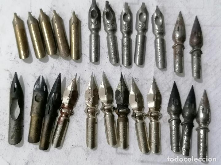 Escriban&iacute;a: CONJUNTO 24 PLUMILLAS, VARIOS MODELOS - Foto 1