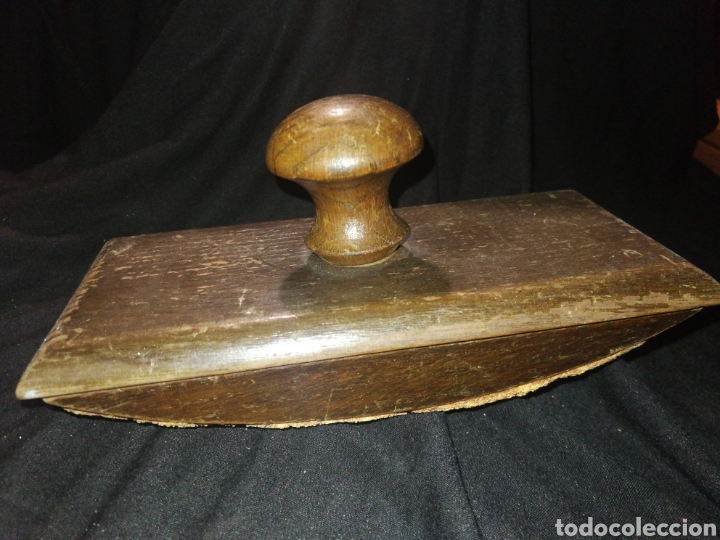 Escriban&iacute;a: ANTIGUO SECANTE TINTA DE MADERA, G&Oacute;NDOLA. - Foto 1