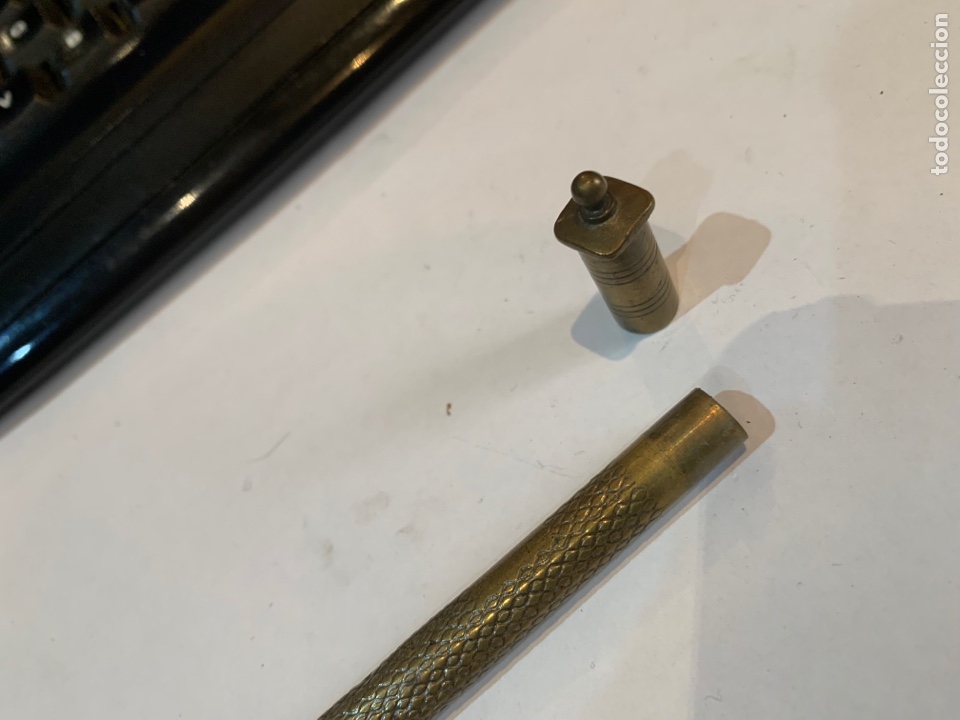 Escriban&iacute;a: Porta lapicero antiguo de bronce - Foto 6