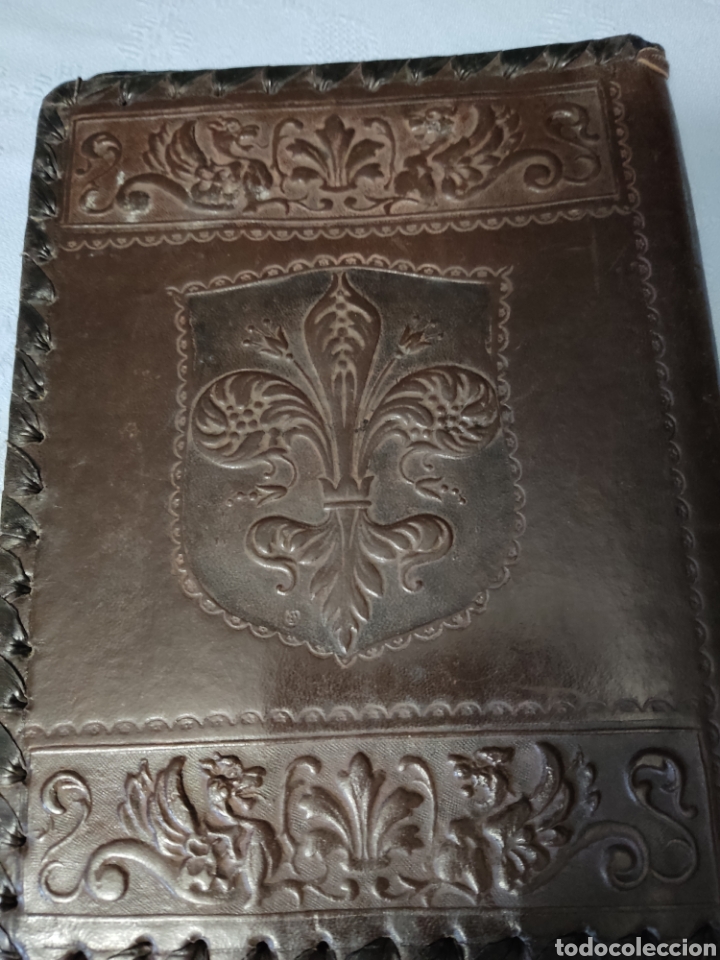 Escriban&iacute;a: Carpeta de piel repujada, siglo XIX - Foto 2