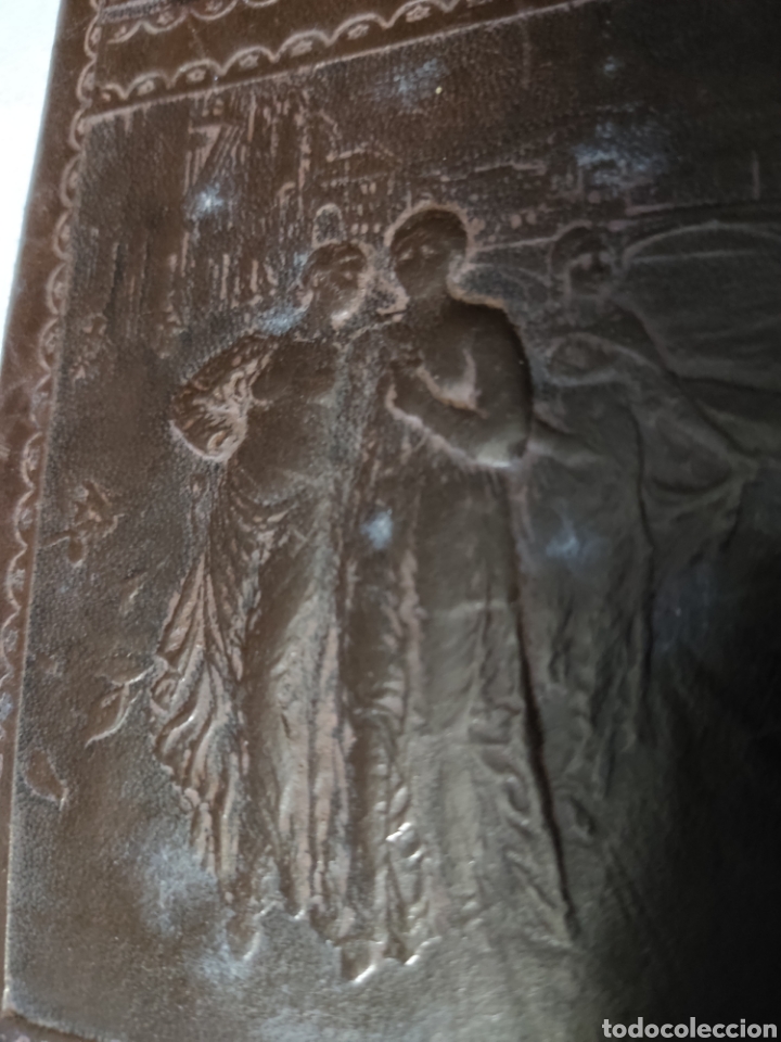 Escriban&iacute;a: Carpeta de piel repujada, siglo XIX - Foto 4