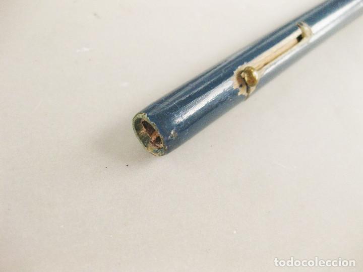 Escriban&iacute;a: Curioso palillero retr&aacute;ctil en madera. - Foto 2