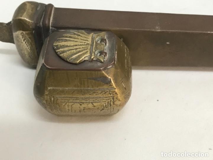 Escriban&iacute;a: Escriban&iacute;a de viaje. Bronce y cobre . Tintero. - Foto 2