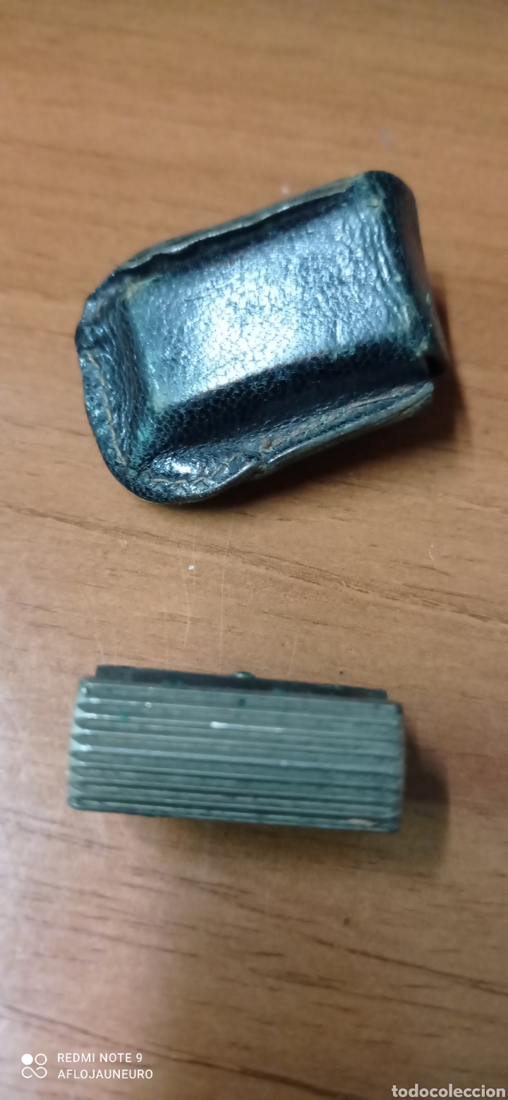 Escriban&iacute;a: Antiguo sacapuntas CASCO con su funda original - Foto 3
