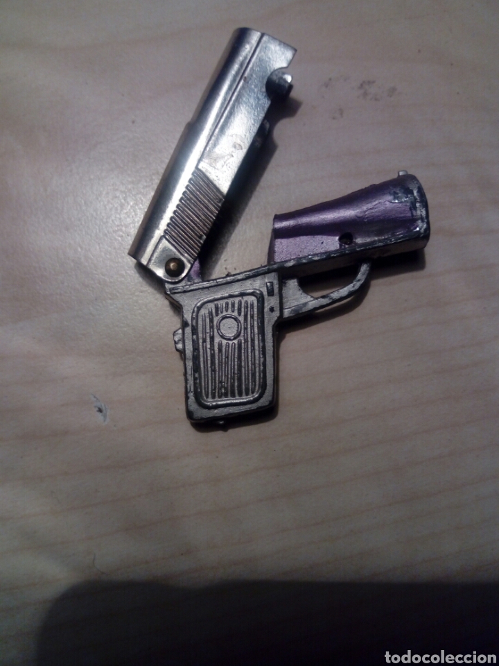 Escriban&iacute;a: Sacapuntas pencil sharpener en forma de pistola - Foto 2