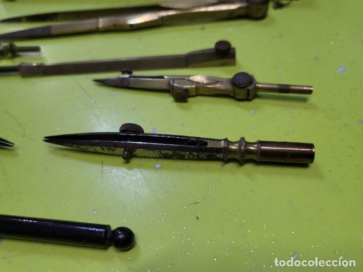 Escriban&iacute;a: ANTIGUO COMPAS METALICO EN CAJA - Foto 5