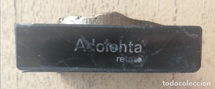 Escriban&iacute;a: Pisapapeles Medallon en Bronce con Base en M&aacute;rmol - Foto 2