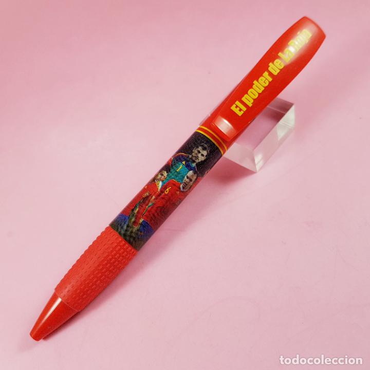 Escriban&iacute;a: 9929&middot;/BOL&Iacute;GRAFO INOXCROM MAXIMUS SELECCI&Oacute;N-EL PODER DE LA ROJA. - Foto 2