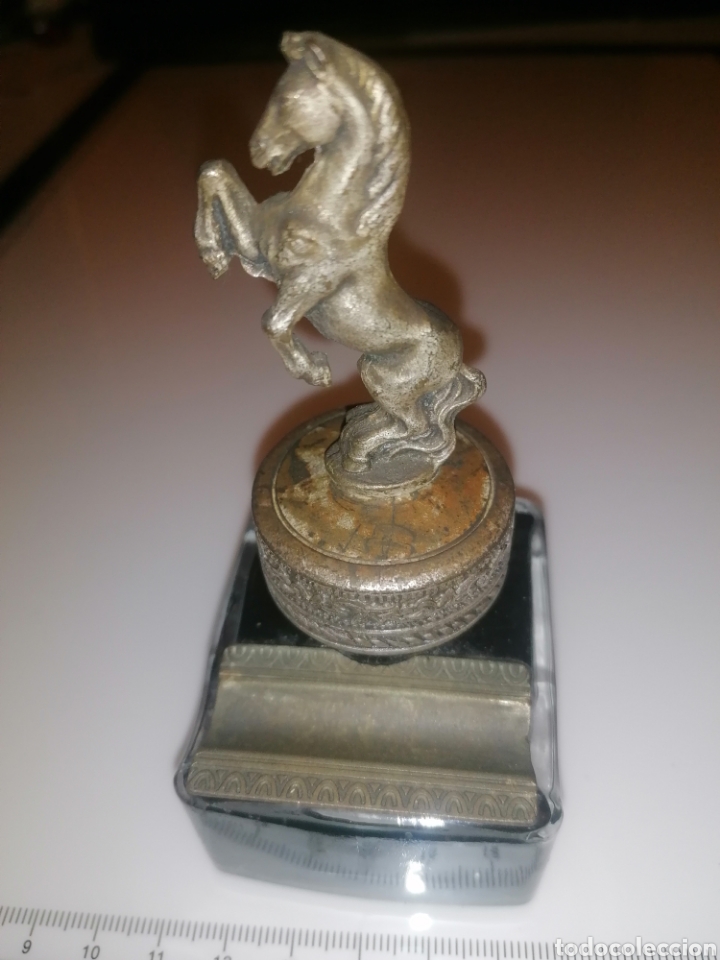 Escriban&iacute;a: Antiguo tintero - Foto 1
