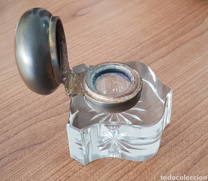 Escriban&iacute;a: ANTIGUO TINTERO DE CRISTAL TALLADO Y BRONCE - Foto 8