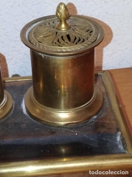 Escriban&iacute;a: Escribania en bronce con arenero S. XIX - Foto 2