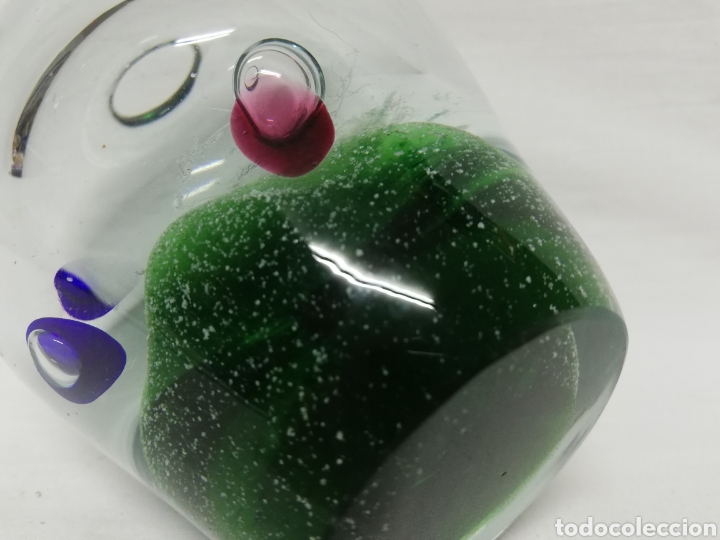 Escriban&iacute;a: PISAPAPELES EN CRISTAL CON ORIFICIO. VERDE. - Foto 7