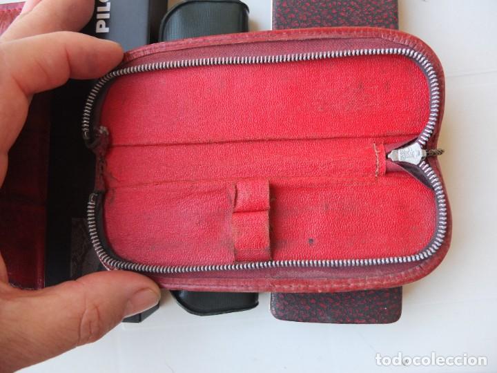 Escriban&iacute;a: Lote de cajas y fundas para plumas. - Foto 5