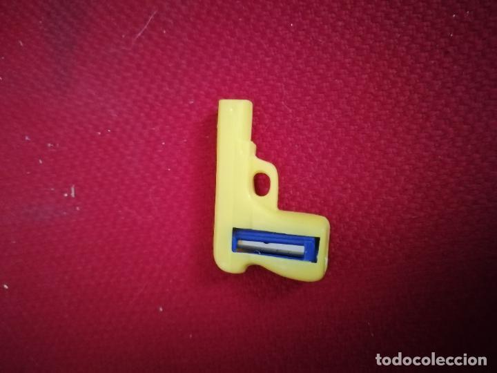 Escriban&iacute;a: ANTIGUO SACAPUNTAS DE PISTOLA - Foto 1