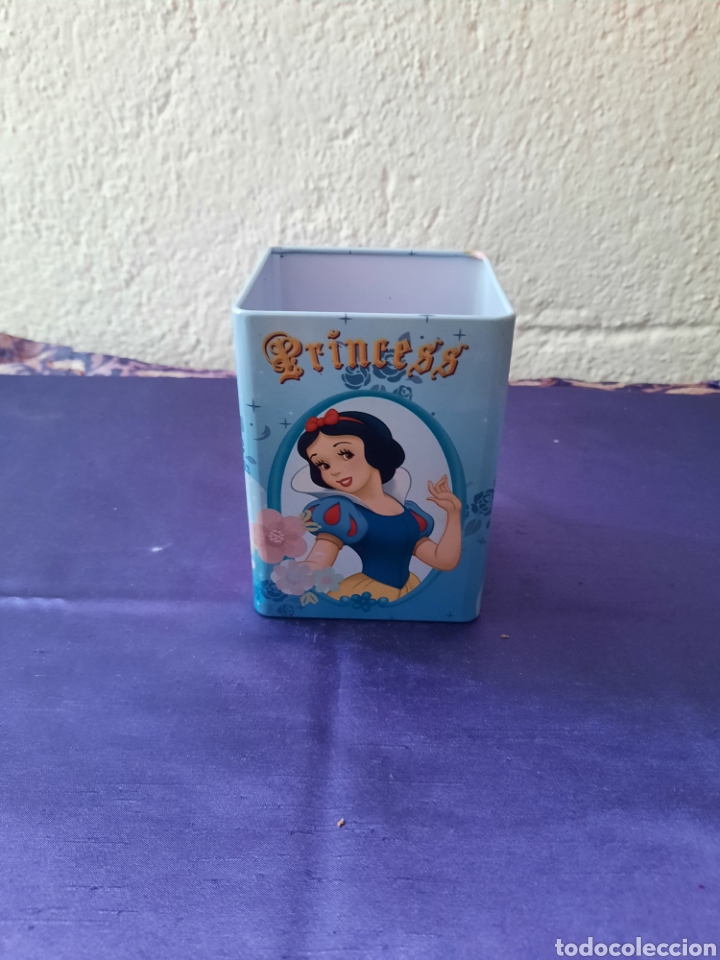Escrita: Portalapices met&aacute;lico litografia princess Disney.