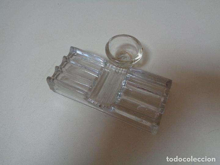 Escriban&iacute;a: tintero y posa plumas de cristal - Foto 2