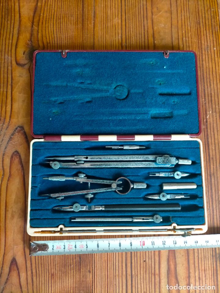 Escriban&iacute;a: Comp&aacute;s profesional de precisi&oacute;n de metal plateado con caja y complementos puntas Stilus - Foto 1